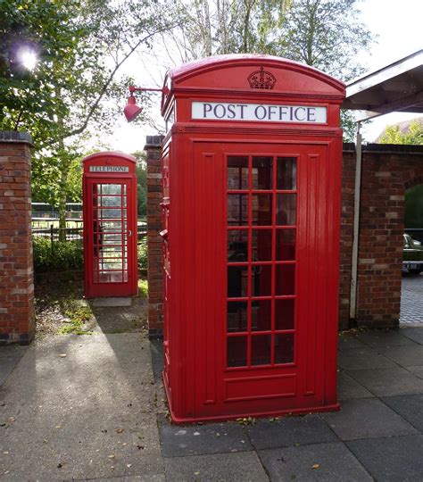 telephone boxes uk